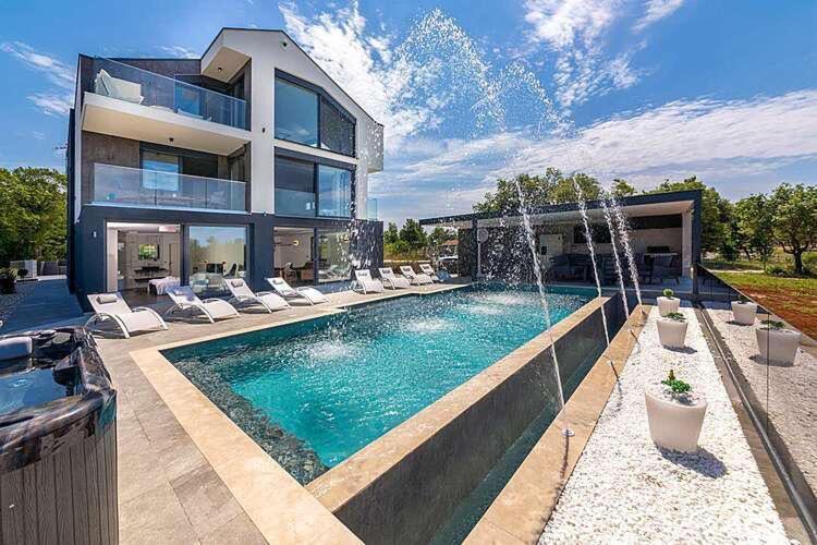 Seaview Apartment Фунтана Екстериор снимка