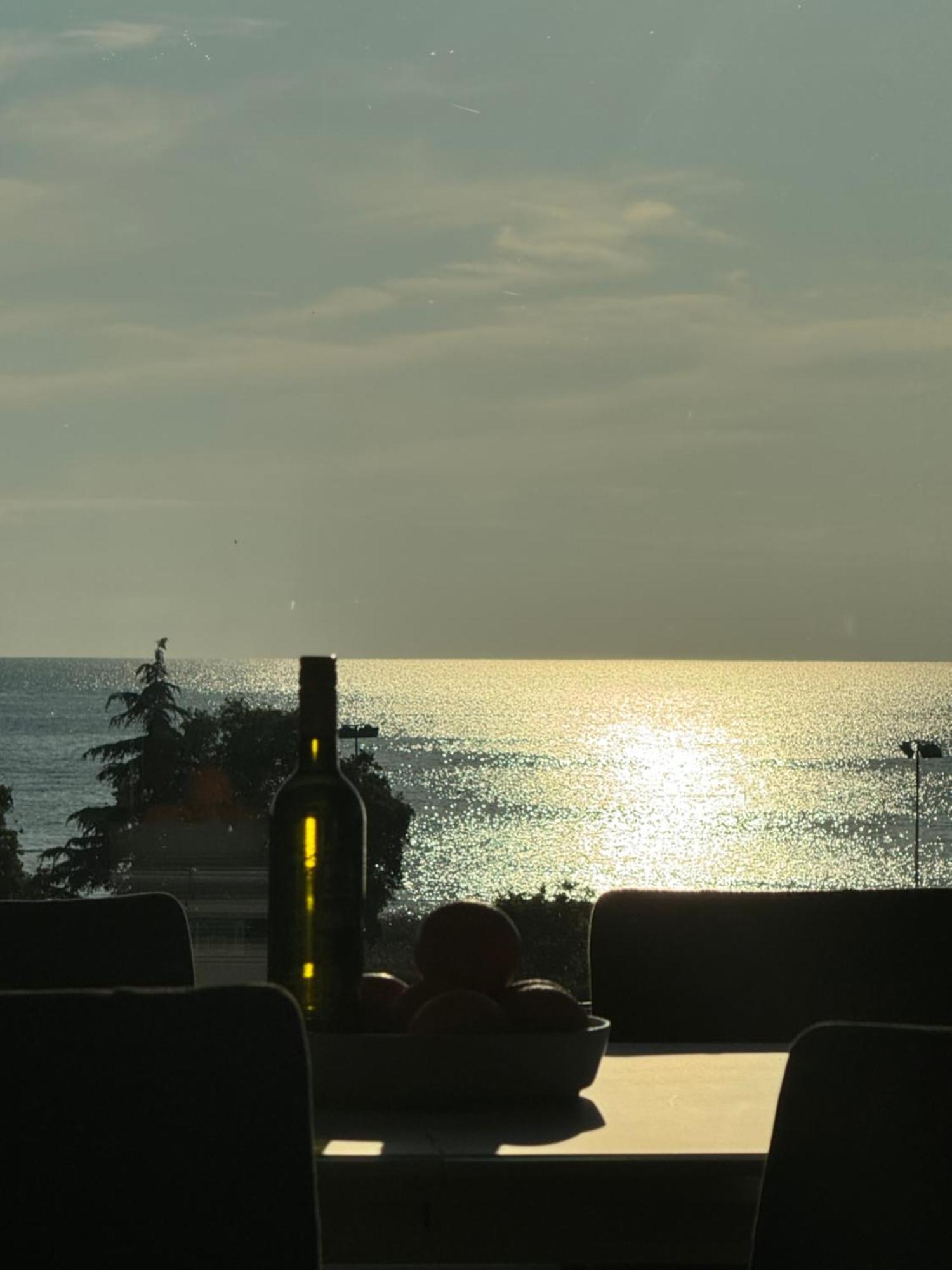 Seaview Apartment Фунтана Екстериор снимка