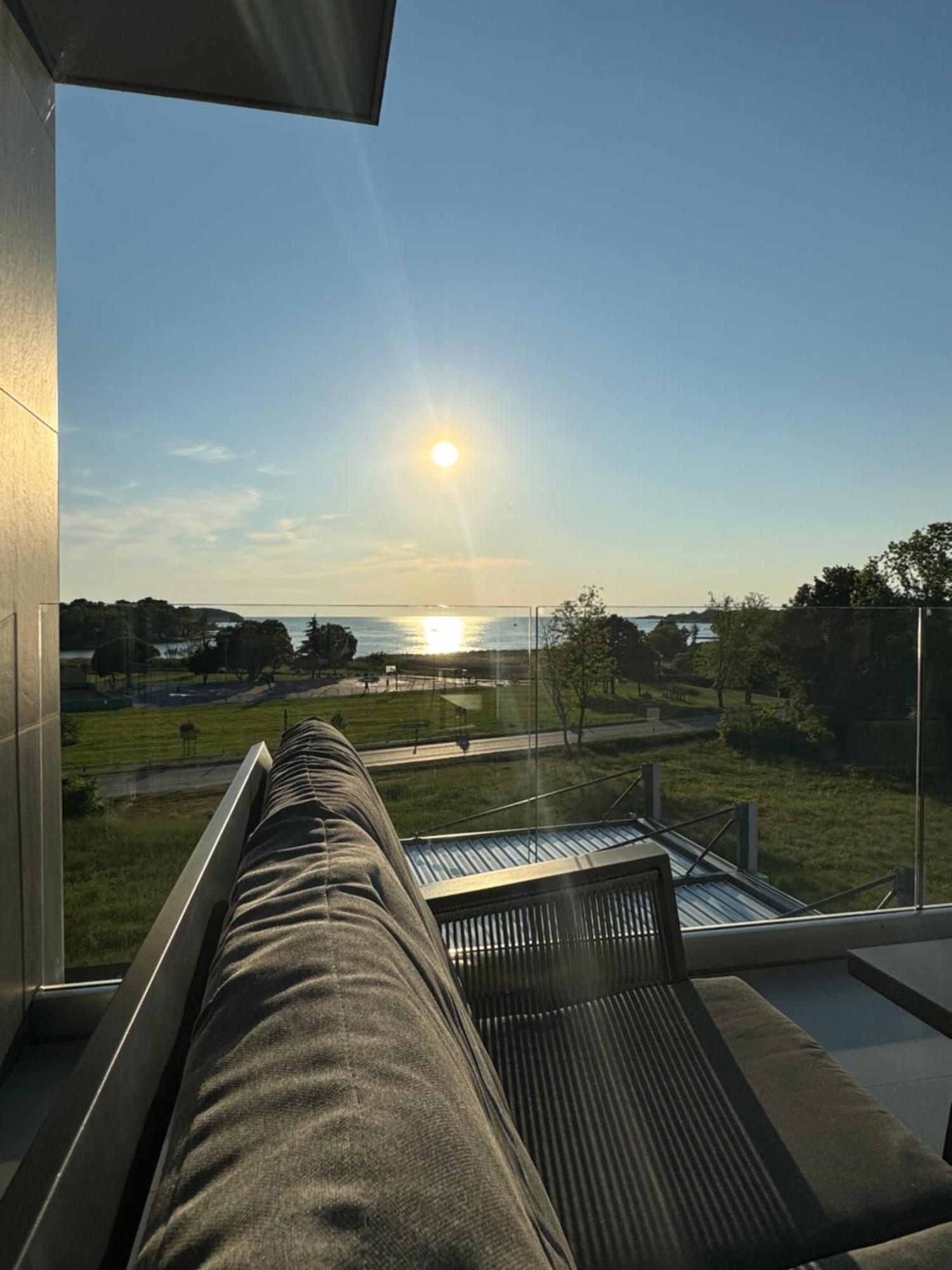 Seaview Apartment Фунтана Екстериор снимка